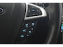 Ford S-Max 2.0 Titanium 7persoons // AUTOMAAT // ADAPTIVE CRUISE // STUUR&STOELVERWARMING // ELECTR. TREKHAAK //
