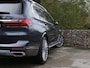 BMW X7 xDrive40i Individual Pure Excellence