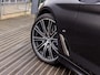 BMW 5-Serie M550i xDrive High Executive | HARMAN KARDON | COMFORT ACCES | BMW LASER LIGHT | 20 INCH | SCHUIF-KANTELDAK | ADAPTIVE CRUISE CONTROL | VOLLEDIG BMW DEALER ONDERHOUDEN | SOPHISTO GRAU |