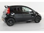 Peugeot 107 1.0-12V Millesim 200 | 1e eig. | Airco | Spoiler | Centraal |