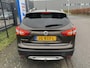 Nissan Qashqai 1.2 DiG-T Tekna met o.a. panoramadak, stoelverwarming, leer, navigatie, trekhaak, etc.