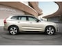Volvo XC60 2.0 T6 Plug-in hybrid AWD Plus Dark | Trekhaak | PDC + 360 camera | Panoramadak | Stoel + Stuurverwarming | Stoelgeheugen | Lederen bekleding |