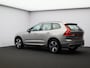 Volvo XC60 T6 AWD Plug-in hybrid AWD Plus Dark / Trekhaak / Pan. dak / Elektr. bed. stoelen / Stoel+stuur+achterbankverwarming