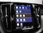 Volvo XC60 T6 AWD Plug-in hybrid AWD Plus Dark / Trekhaak / Pan. dak / Elektr. bed. stoelen / Stoel+stuur+achterbankverwarming