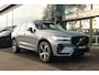 Volvo XC60 2.0 T8 Plug-in hybrid AWD Ultimate Dark Pano Lucht HuD H&K Memory El.Haak Massage/Koeling Keyless Bliss
