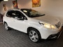 Peugeot 2008 1.6 VTi Féline / Panodak / Navi / Lederen bekleding / Trekhaak / Sportwielen