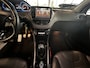 Peugeot 2008 1.6 VTi Féline / Panodak / Navi / Lederen bekleding / Trekhaak / Sportwielen