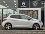 Peugeot 208 1.2 PureTech 110pk GT-line | Panoramadak | Navigatie | Climate Control | Apple Carplay/Android Auto | Parkeercamera/-sensoren | Cruise Control |