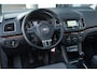 Volkswagen Sharan 1.4 TSI Highline Touran|2e Eig|Trekhaak|Panoramadak|Stoelverw.|Elek. Schuifdeuren|Bi-Xenon|Dealer Onderhouden