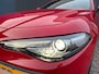 Alfa Romeo Giulia 2.0 GME 200pk Sprint I Automaat | Elektrische stoelen met memory | Carplay I Navigatie I Adaptive Cruise I Harman Kardon |