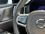 Volvo V60 T6 Automaat Recharge Plus Dark, Premium audio By Harman Kardon | 360 Graden Camera | Panorama Dak | Verwarmde Voorstoelen En Achterbank | Trekhaak | Verwarmbare Voorruit