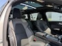 Volvo V60 T6 Automaat Recharge Plus Dark | Panoramadak met schuif-/kantelfunctie | Trekhaak | Premium audio by Harman Kardon | 360 Graden Camera | Verwarmde Voorstoelen En Achterbank | Verwarmbare Voorruit