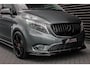 Mercedes-Benz Vito 215PK JB- EDITION FULL BLACK / AMG / SPOILER / VERLAGINGSVEREN / NAVIGATIE / CLIMATE CONTROL / TREKHAAK / CRUIS