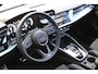 Audi A3 Sportback 40 TFSI e 3x S-Line | Panoramadak | Matrix | Camera | Lane assist | Black Optik | Apple carplay |