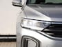 Volkswagen T-Roc 1.0 TSI Life Edition | Climatronic | Navigatie |