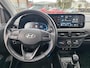 Hyundai i10 1.0 Comfort | Met digitaal dashboard, AppleCarPlay/AndroidAuto, airco en elektrische ramen!