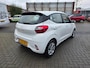 Hyundai i10 1.0 Comfort | Met digitaal dashboard, AppleCarPlay/AndroidAuto, airco en elektrische ramen!