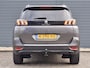 Peugeot 5008 1.2 PureTech Blue Lease Allure | 7-Zits | Trekhaak | Navigatie | Camera | Keyless Achterklep | Apple Carplay en Android Auto | Pack Enfant | Draadloze Telefoonlader |