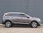 Peugeot 5008 1.2 PureTech Blue Lease Allure | 7-Zits | Trekhaak | Navigatie | Camera | Keyless Achterklep | Apple Carplay en Android Auto | Pack Enfant | Draadloze Telefoonlader |