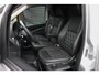 Mercedes-Benz Vito 136PK LANG JB- EDITION FULL BLACK / AMG / SPOILER / VERLAGINGSVEREN / NAVIGATIE / SIDE- BARS / FULL / NAVIGATIE
