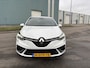 Renault Clio 1.3i TCe R.S. Line Automaat 130 PK. Prachtige auto van de eerste eigenaar !!!! Auto rijdt helemaal nieuw en alle keuringen toegestaan !!