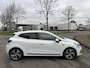 Renault Clio 1.3i TCe R.S. Line Automaat 130 PK. Prachtige auto van de eerste eigenaar !!!! Auto rijdt helemaal nieuw en alle keuringen toegestaan !!