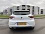 Renault Clio 1.3i TCe R.S. Line Automaat 130 PK. Prachtige auto van de eerste eigenaar !!!! Auto rijdt helemaal nieuw en alle keuringen toegestaan !!