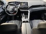 Peugeot 5008 1.2 PureTech Blue Lease Premium / Automaat / 7-Pers. / Trekhaak / Navi