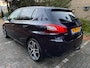Peugeot 308 1.2 PureTech Style / Navi / PDC / LED