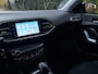 Peugeot 308 1.2 PureTech Style / Navi / PDC / LED