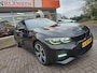BMW 3-Serie Touring 320e High Executive M Pakket BJ.2021 / Panodak / Leder / Navi / Camera / Digi Dashb. / 19"Lmv !!