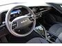 Kia Niro EV Light Edition 64.8 kWh | DIRECT LEVERBAAR! | Navigatie | Camera | Climate control | Carplay | PDC | LMV 17 inch