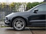 Porsche Macan 2.0 | Facelift | Panoramadak | Luchtvering | Sport-Chrono