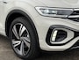 Volkswagen T-Roc 1.5 TSI 150pk DSG R-Line | Camera | Keyless | Elek. Achterklep | Dode hoek | Rijklaar incl. 1 jaar Bovag garantie