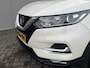 Nissan Qashqai 1.3 DIG-T Tekna / Dealeronderhouden / Trekhaak (1500kg) / Panoramadak / Stuur- & Stoelverwarming / Rondzichtcamera / Adaptieve Cruise Control / Voorruitverwarming / Navigatie / Apple Carplay/Android Auto / Climate Control /