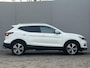 Nissan Qashqai 1.3 DIG-T Tekna / Dealeronderhouden / Trekhaak (1500kg) / Panoramadak / Stuur- & Stoelverwarming / Rondzichtcamera / Adaptieve Cruise Control / Voorruitverwarming / Navigatie / Apple Carplay/Android Auto / Climate Control /