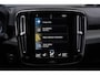 Volvo XC40 1.5 T5 Recharge R-Design | Panoramadak | Stoelverwarming | Trekhaak | Electrisch bedienbare voorstoelen