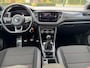 Volkswagen T-Roc 1.5 TSI Sport | LED | Camera | Navi | Cruise C. | St.kachel |