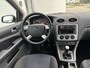 Ford Focus Wagon 1.8-16V Futura 126 PK Betrouwbare en zeer fijn rijdende auto !!! Alles werkt aan de auto !! Dus de airco ook !