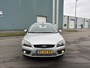 Ford Focus Wagon 1.8-16V Futura 126 PK Betrouwbare en zeer fijn rijdende auto !!! Alles werkt aan de auto !! Dus de airco ook !