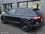 Volkswagen Tiguan 1.5 TSI R-Line Panorama/Harman Kardon/HUD/Black Style