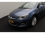 Opel Astra Sports Tourer 1.4 Turbo Blitz 2016 Airco | Navigatie | Cruise control | Bluetooth USB | Trekhaak | Lichtmetaal | Elektrische ramen + spiegels | Half leder