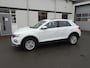 Volkswagen T-Roc 1.5 TSI Style Airco, navigatie, carplay, trekhaak, licht metalen velgen, parkeersensoren, automaat, enz.
