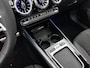Mercedes-Benz B-klasse 180 Business Solution AMG | Nightpakket | Trekhaak | Panoramaschuifdak | Stoelverwarming voor | Multibeam LED | Smartphone integratie | EASY PACK achterklep | Keyless-Go comfortpakket |