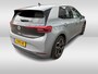 Volkswagen ID.3 First Plus 58 kWh / Camera / Keyless / Matrix LED / Interieurvoorverwarming / 19'' / DAB / 19'' / Navigatie / ACC