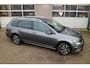 Volkswagen Golf 1.0 TSI Highline | IQ Drive | Blindspot | Trekhaak | Goed onderhouden! |