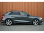 Audi A3 Sportback 35 TFSI S edition Panodak Matrix Carplay S-stoelen 19"