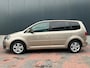 Volkswagen Touran 1.2 TSI Highline BlueMotion * Navi * Cruise * Pano * Climate *
