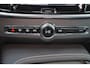 Volvo V90 T5 Inscription - Intellisafe Assist & Surround - Panoramadak - Parkeerverwarming - Head-up display - Geventileerd Nappa leder - Massage voorstoelen - Achteruitrijcamera - DAB - Full LED koplampen - 19' wielen - Park Assist Pilot