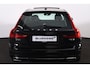 Volvo V90 T5 Inscription - Intellisafe Assist & Surround - Panoramadak - Parkeerverwarming - Head-up display - Geventileerd Nappa leder - Massage voorstoelen - Achteruitrijcamera - DAB - Full LED koplampen - 19' wielen - Park Assist Pilot